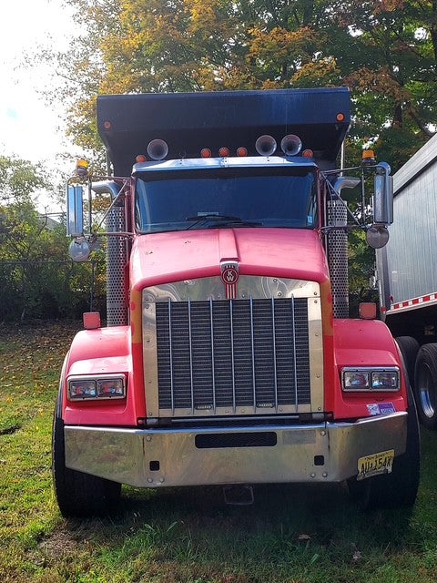 2005 Kenworth T800 Tri Axle Dump Truck $95,000